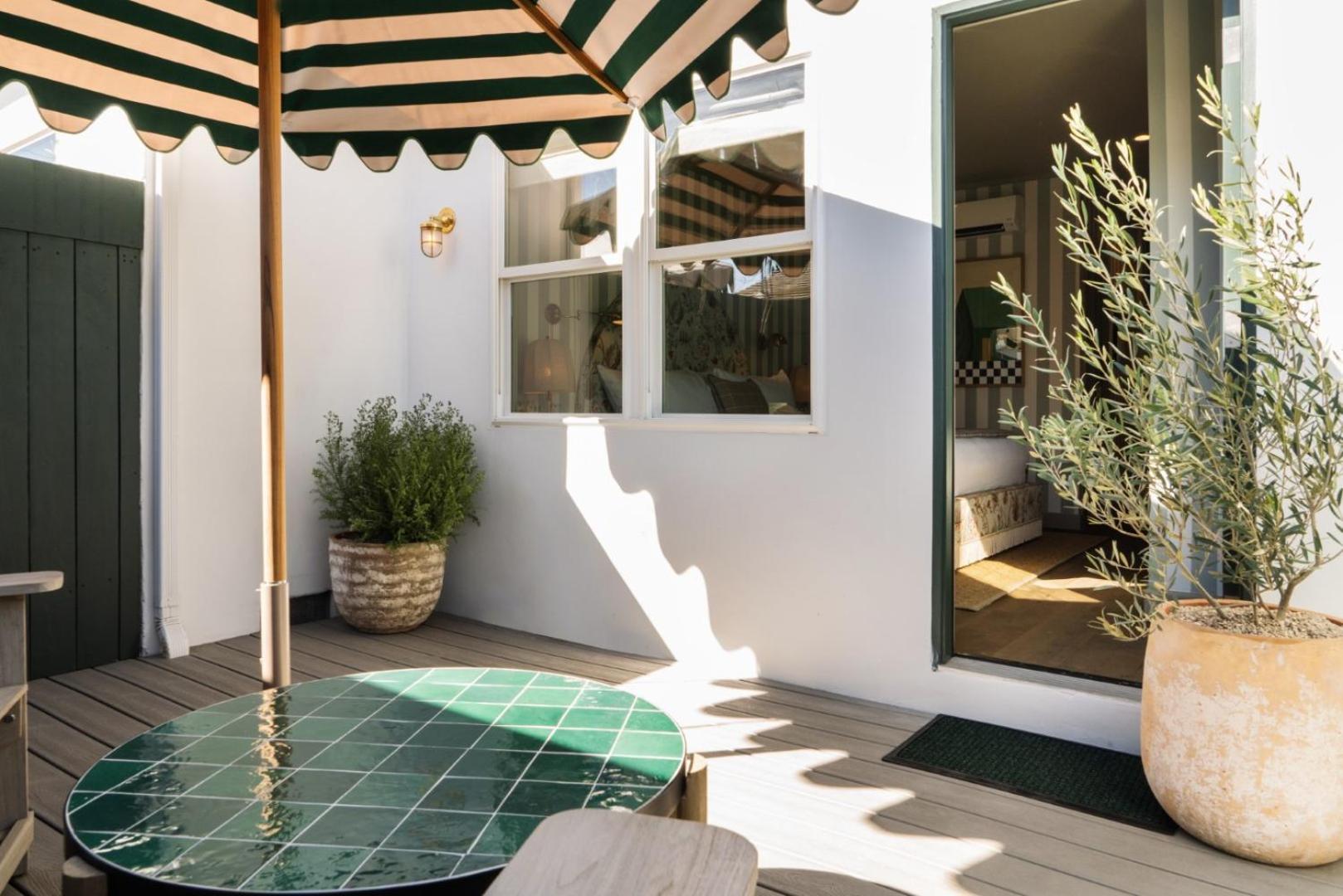 Le Petit Pali Brentwood Los Angeles Exterior foto